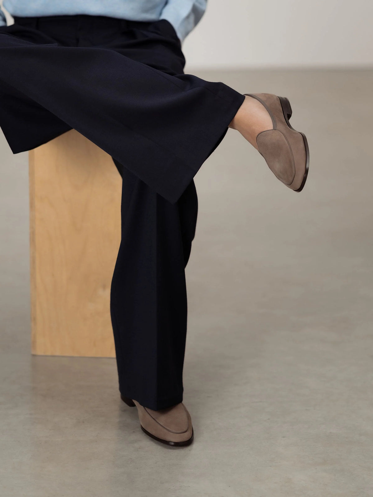 The Belgian Loafer - Taupe Nubuck - Unlined