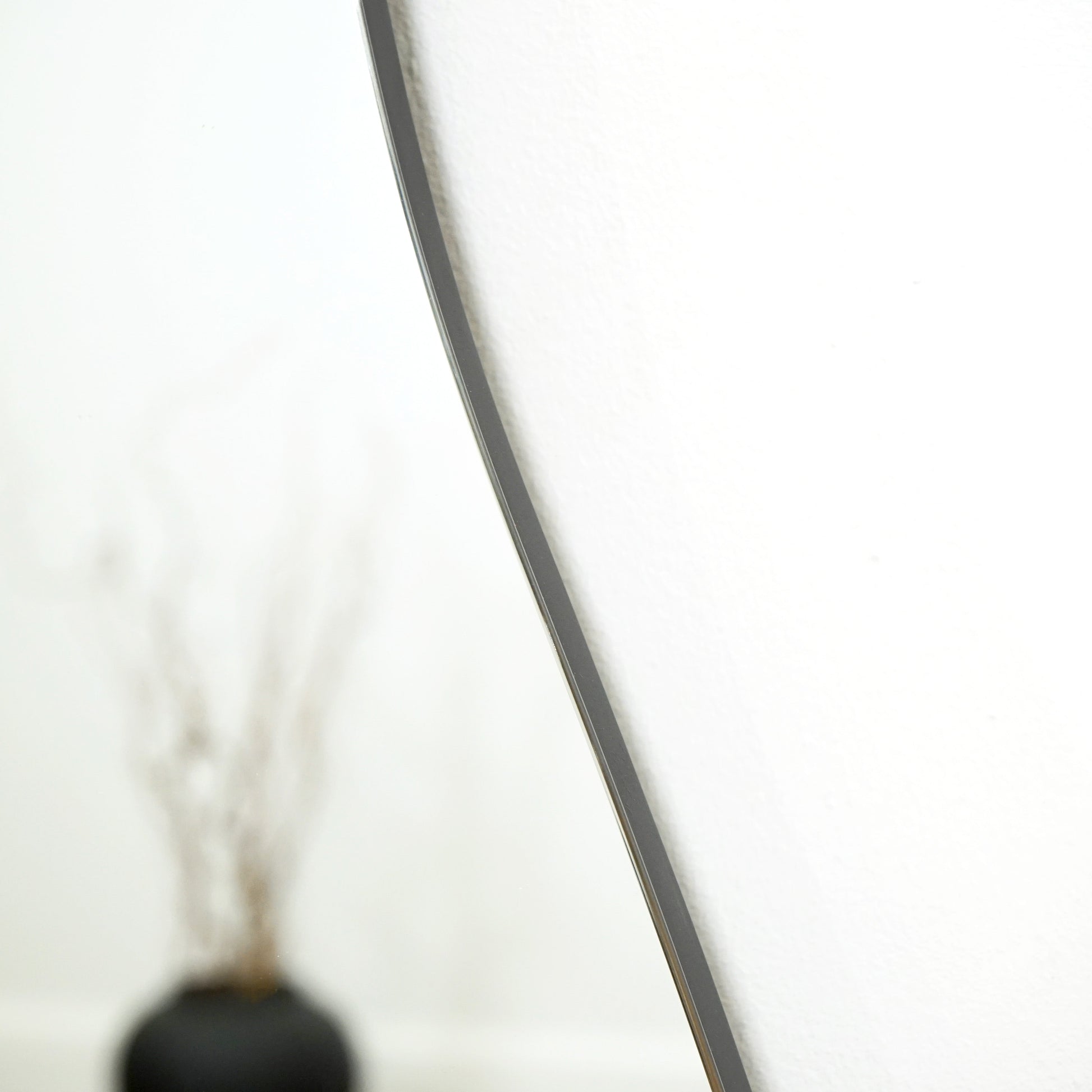 Edge Mirror – Frameless full-length pond-style mirror (170 cm x 80 cm)