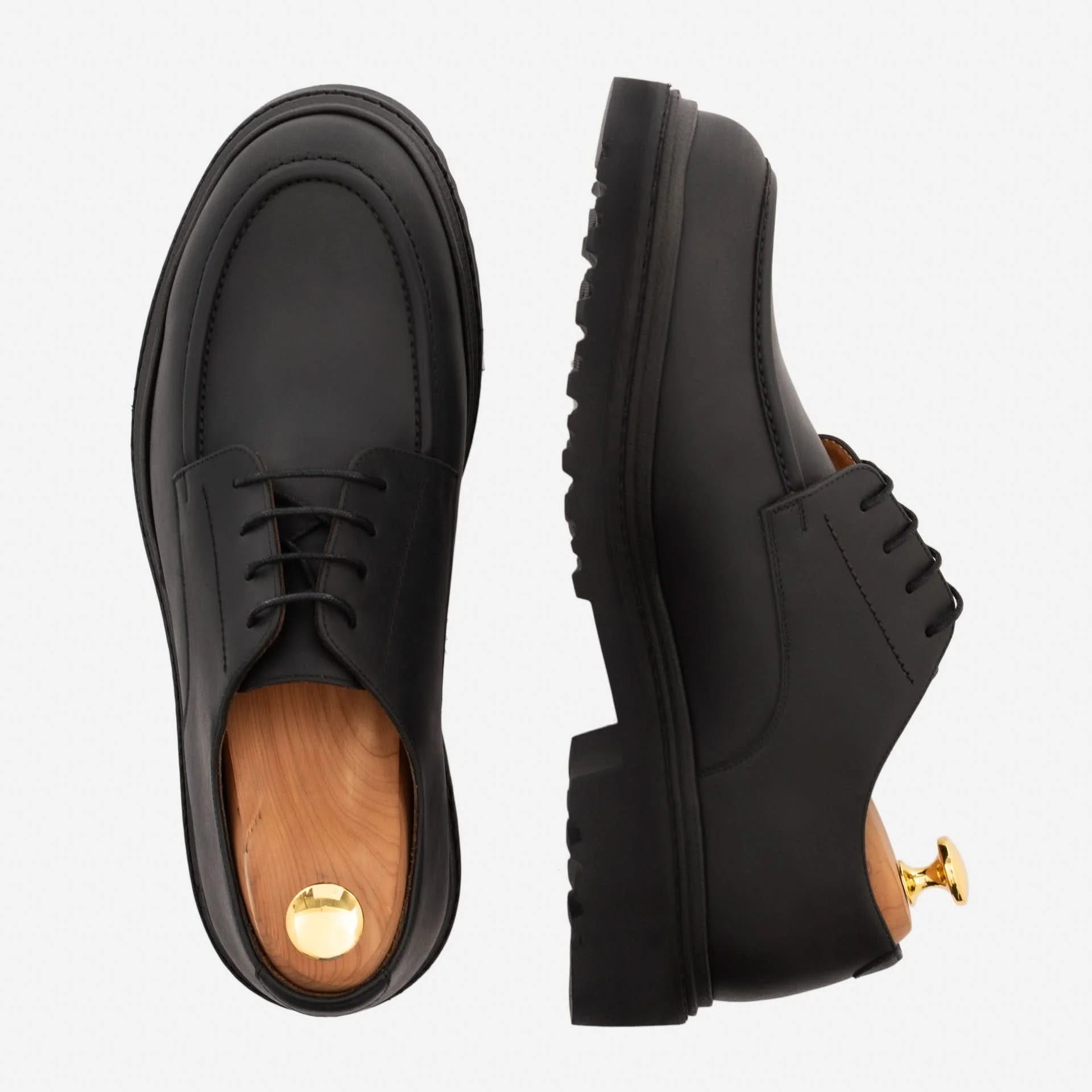 Clement Derby - Men’s Pull Up Leather