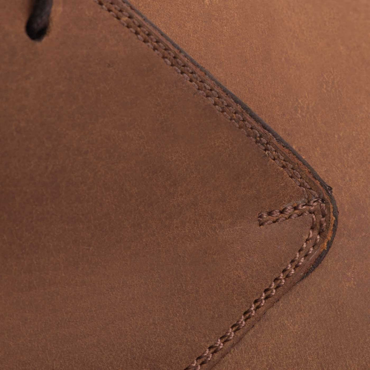 Men's Laval Pull-Up Chukka Boots