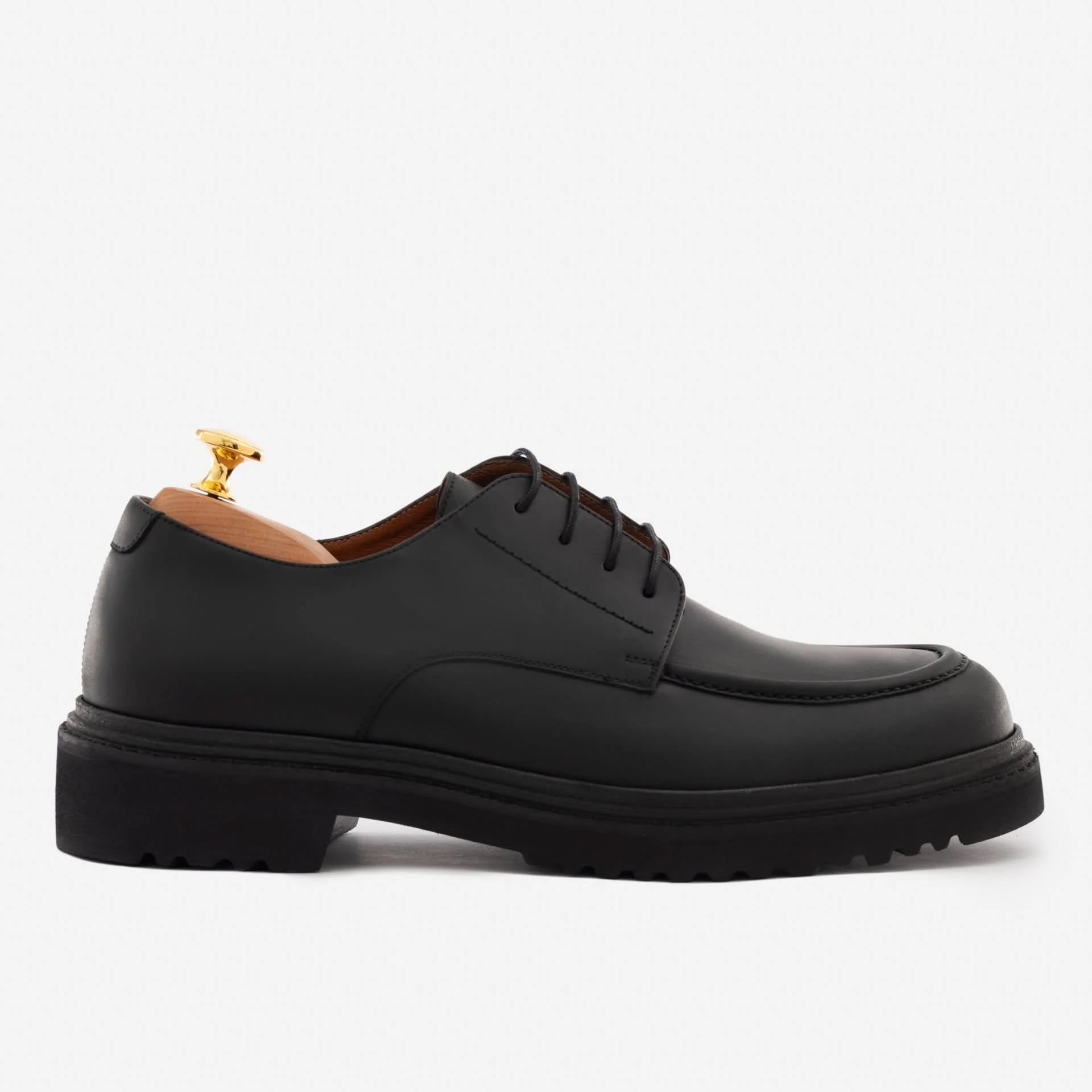 Clement Derby - Men’s Pull Up Leather