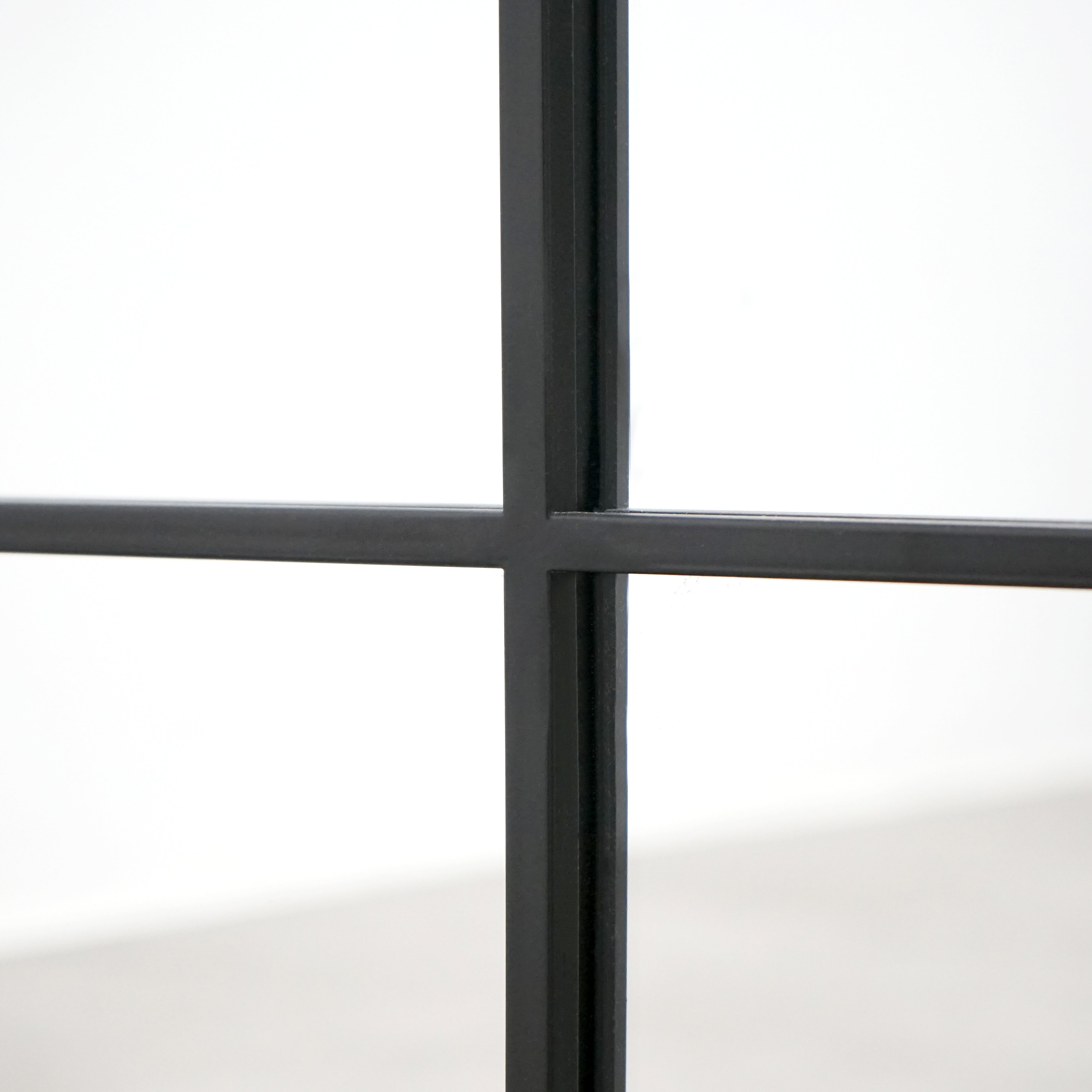 Brooklyn Mirror – Extra Large Full-Length Black Metal Mirror (210 cm x 120 cm)