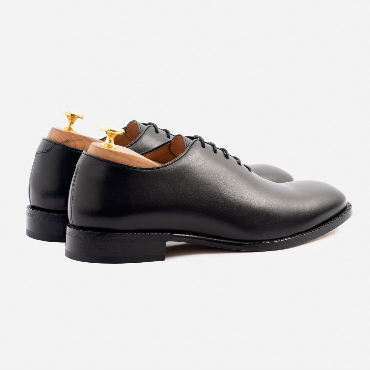 Men’s Valencia Premium Wholecut Shoes