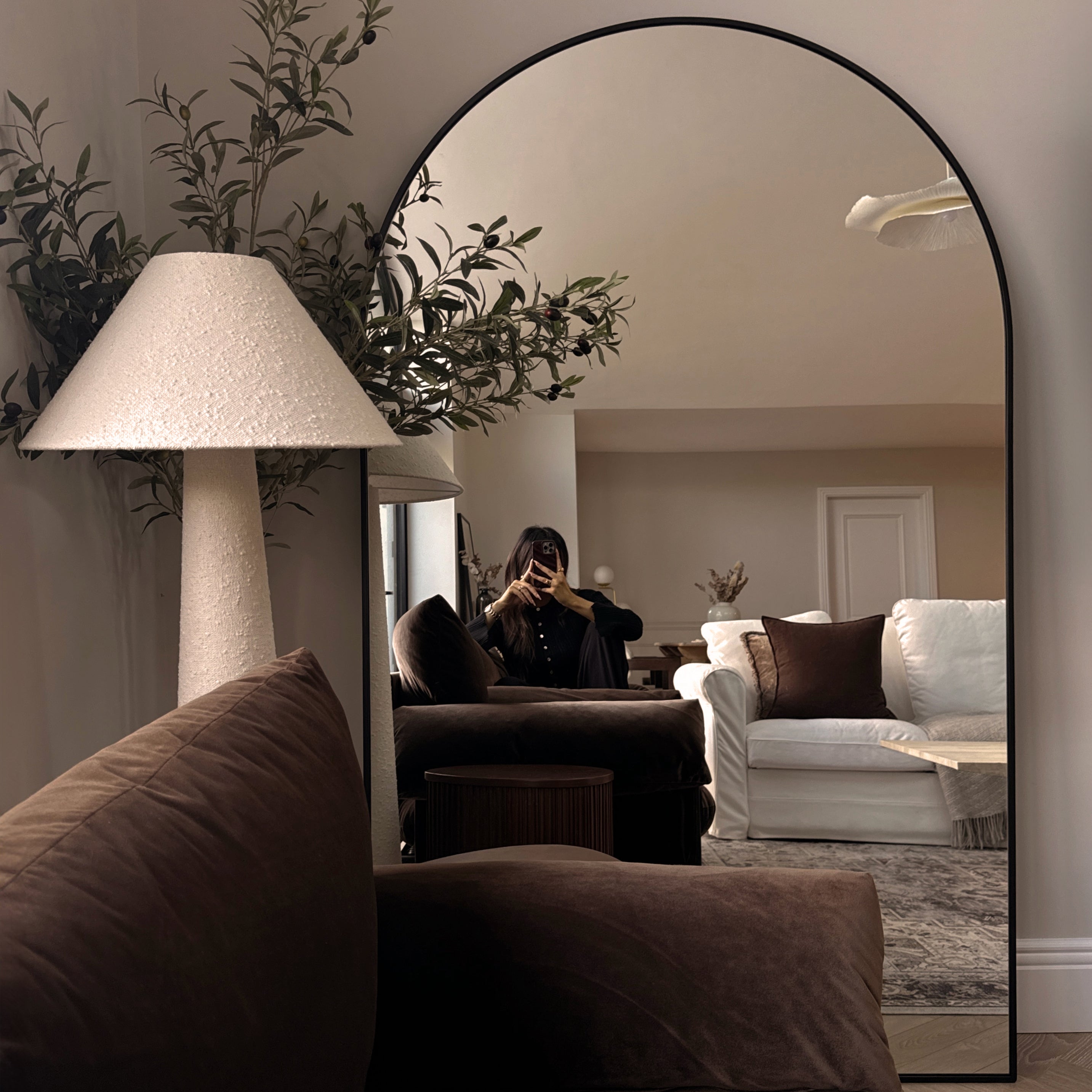 Liberty Mirror - Full-length black metal mirror with curved design 180cm x 110cm