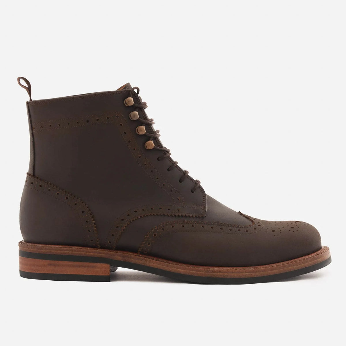 Nolan Men’s Pull-Up Brogue Boots