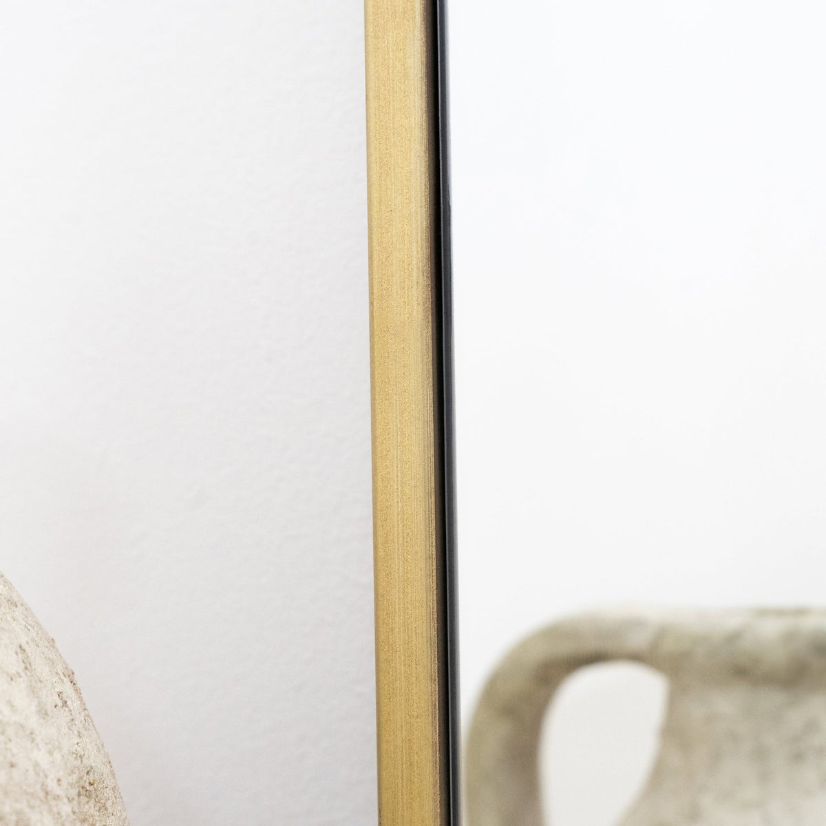 Liberty Mirror – Large curved full-length gold metal mirror (160 cm x 60 cm)