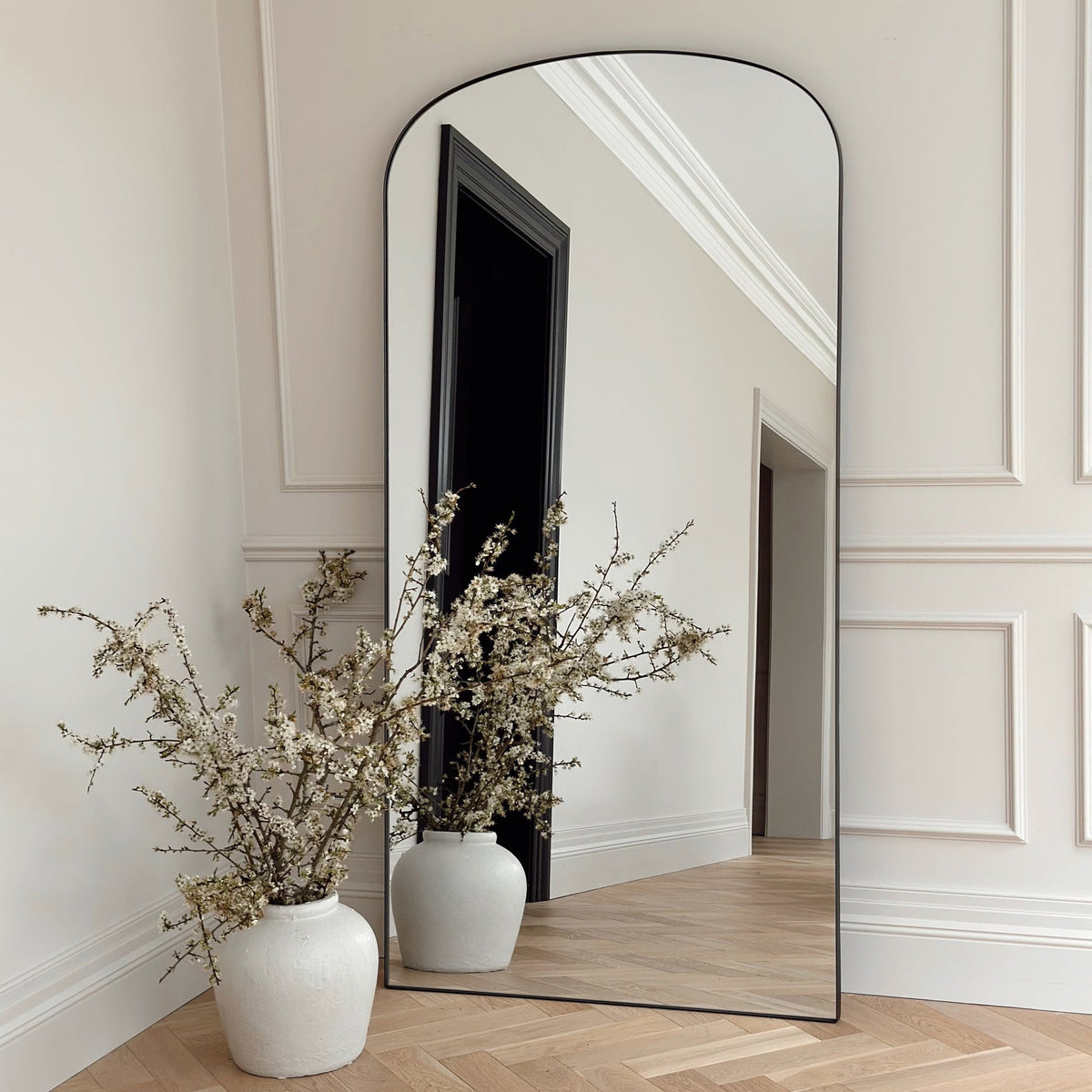 Aria Mirror – Large black metal full-length mirror (180 cm x 90 cm)