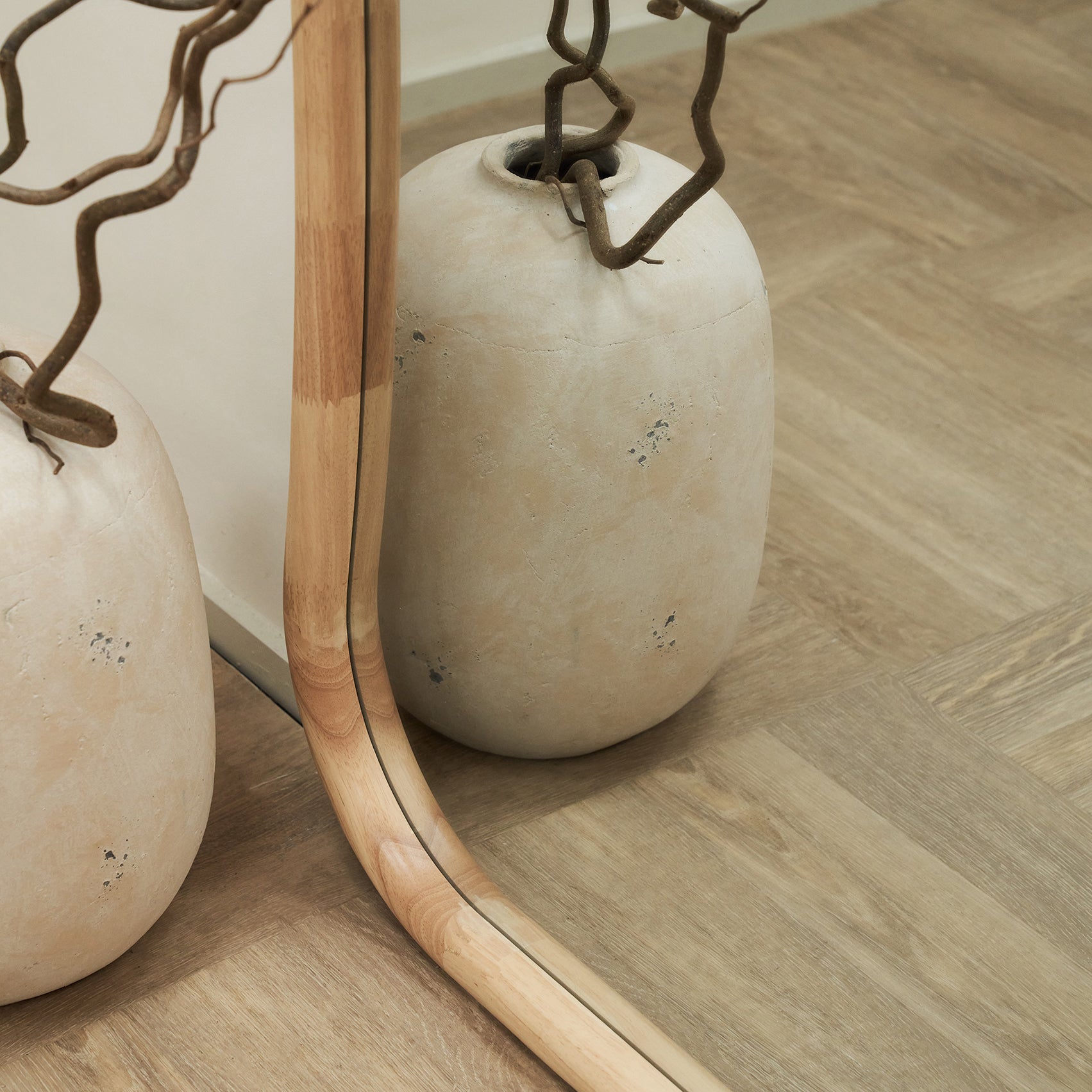 Clara Mirror – Irregular full-length light wood mirror (180 cm x 80 cm)