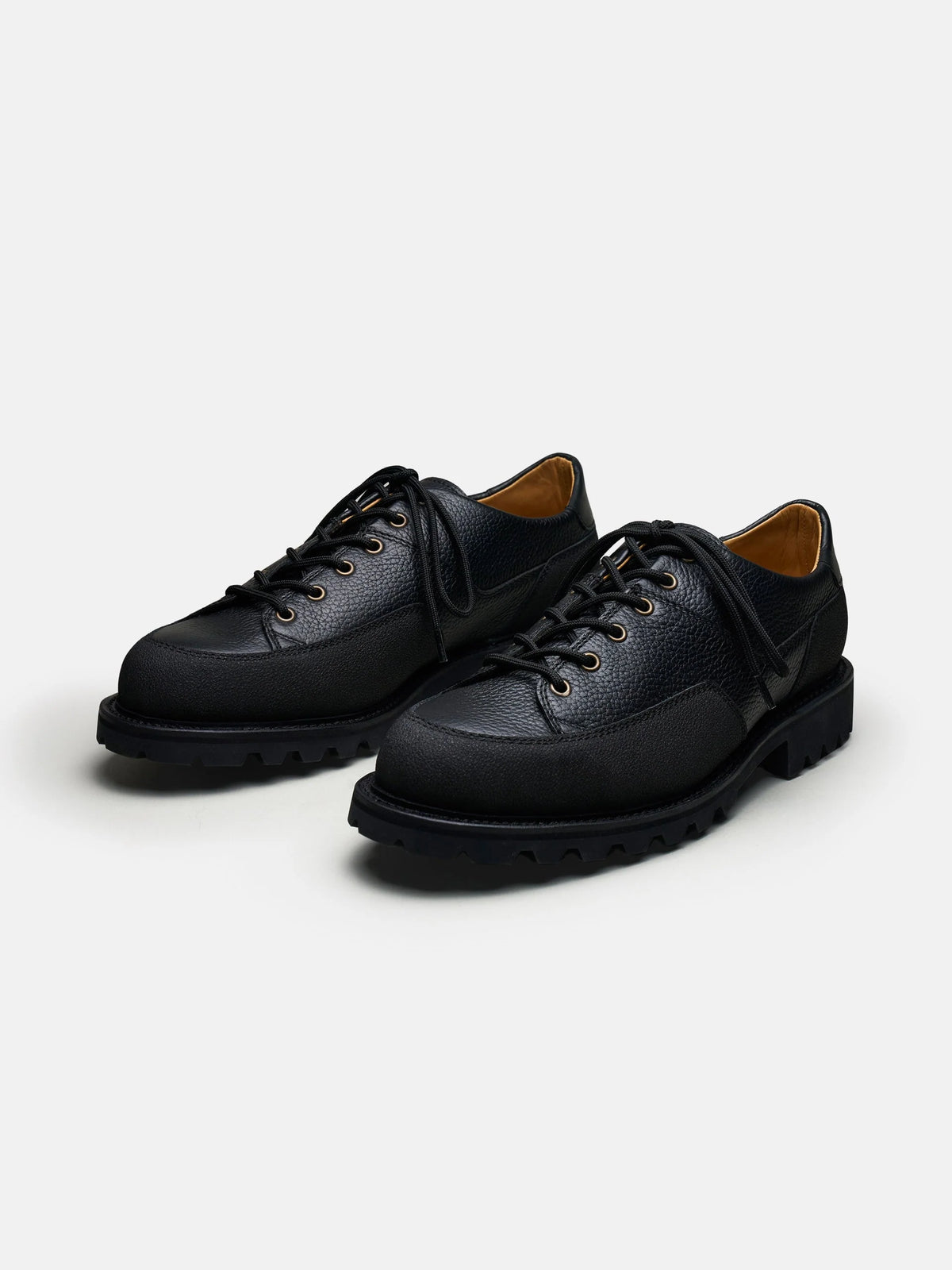 The Hybrid Hiker Sneaker - Black Grain