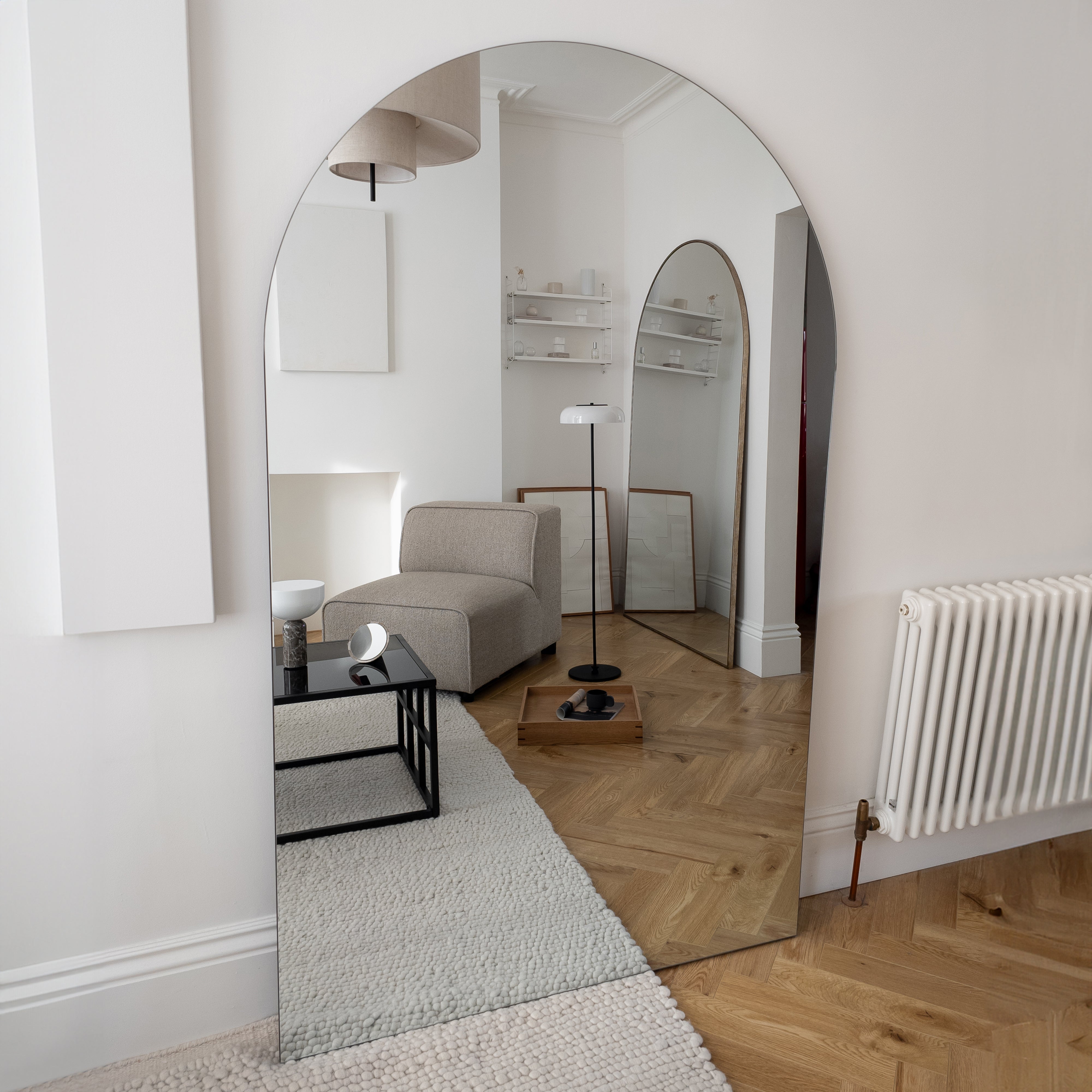 Edge Mirror – Extra large frameless full-length mirror with curved design (179 cm x 110 cm)