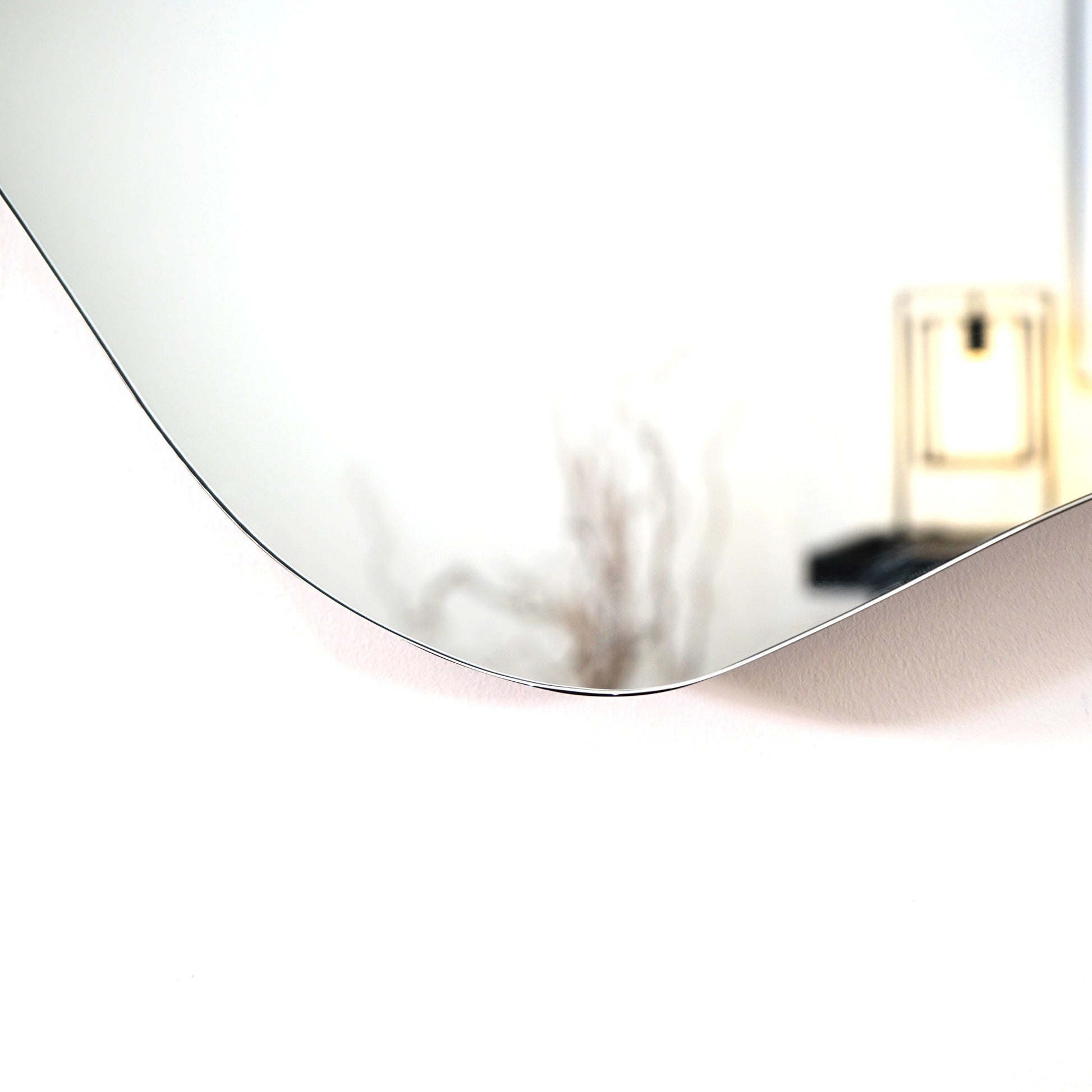 Edge Mirror – Large Irregular Frameless Lake Style Mirror (120 cm x 70 cm)