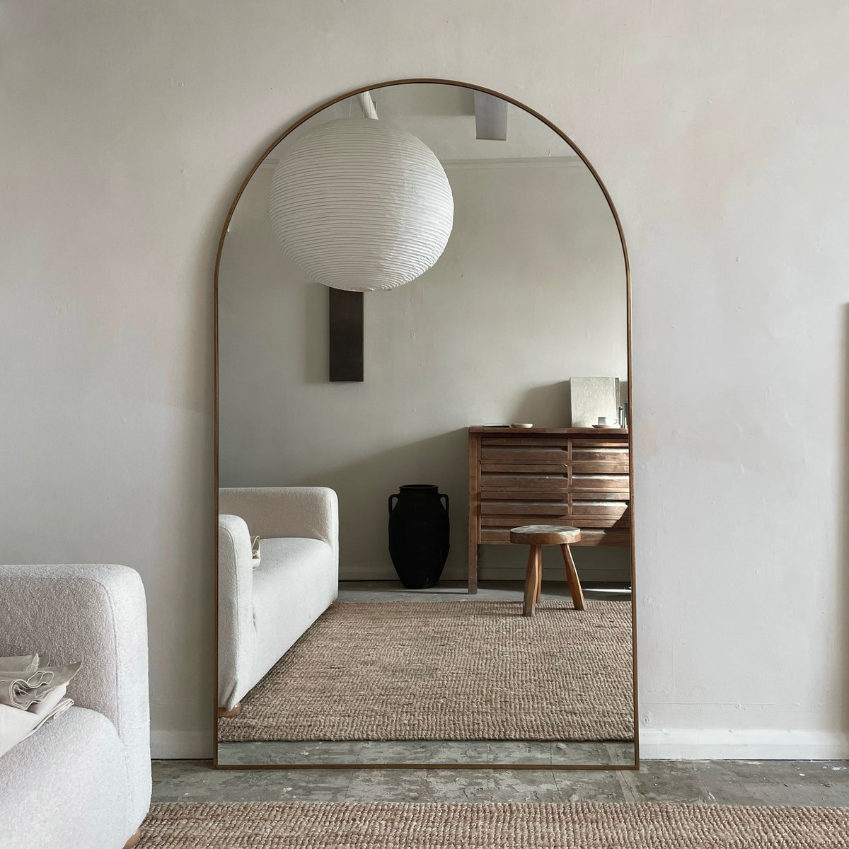 Liberty Mirror – Full-length arched gold metal mirror (180 cm x 110 cm)