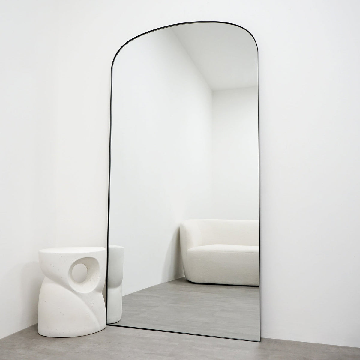 Aria Mirror – Large black metal full-length mirror (180 cm x 90 cm)