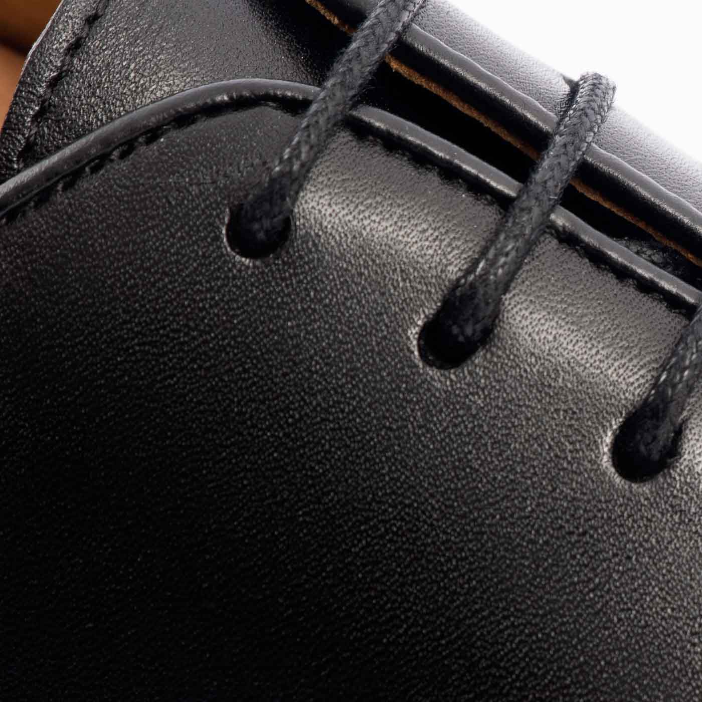 Men’s Valencia Premium Wholecut Shoes