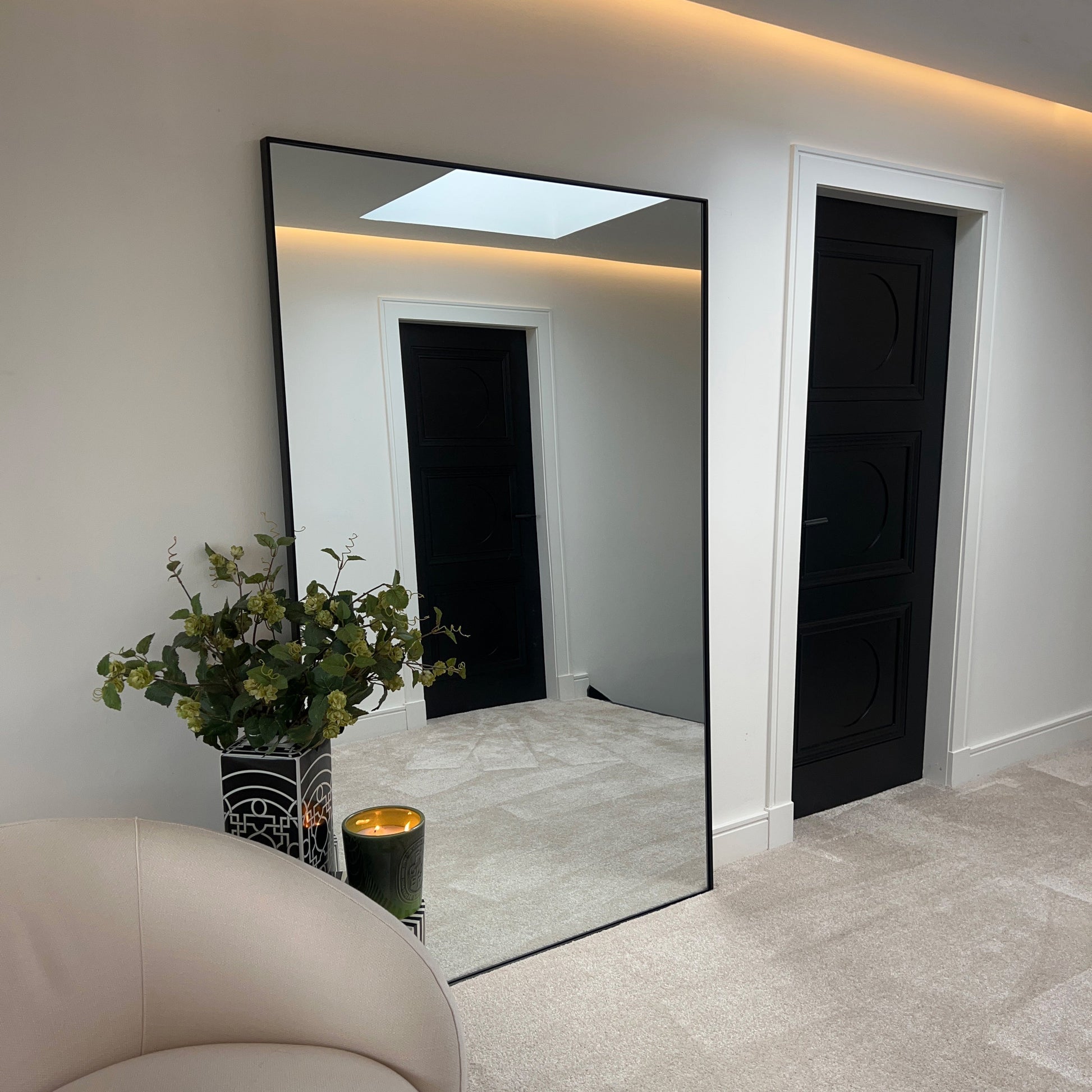 Theo Mirror – Extra large black metal full-length mirror (190 cm x 120 cm)