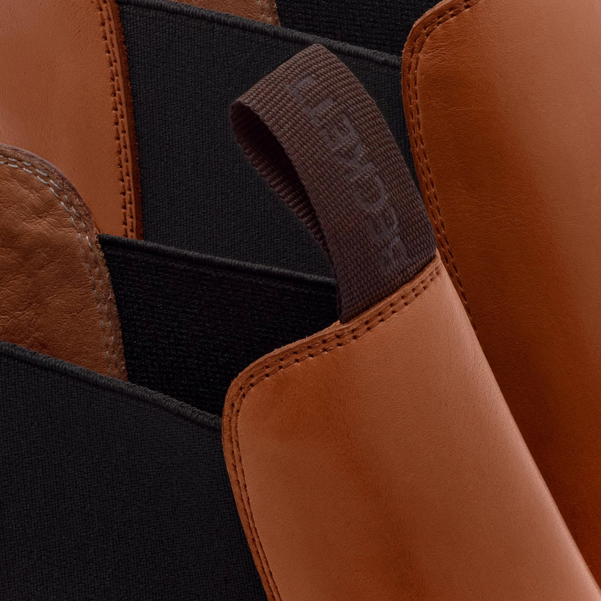 Men's Ashford Chelsea Boots for Timeless Style