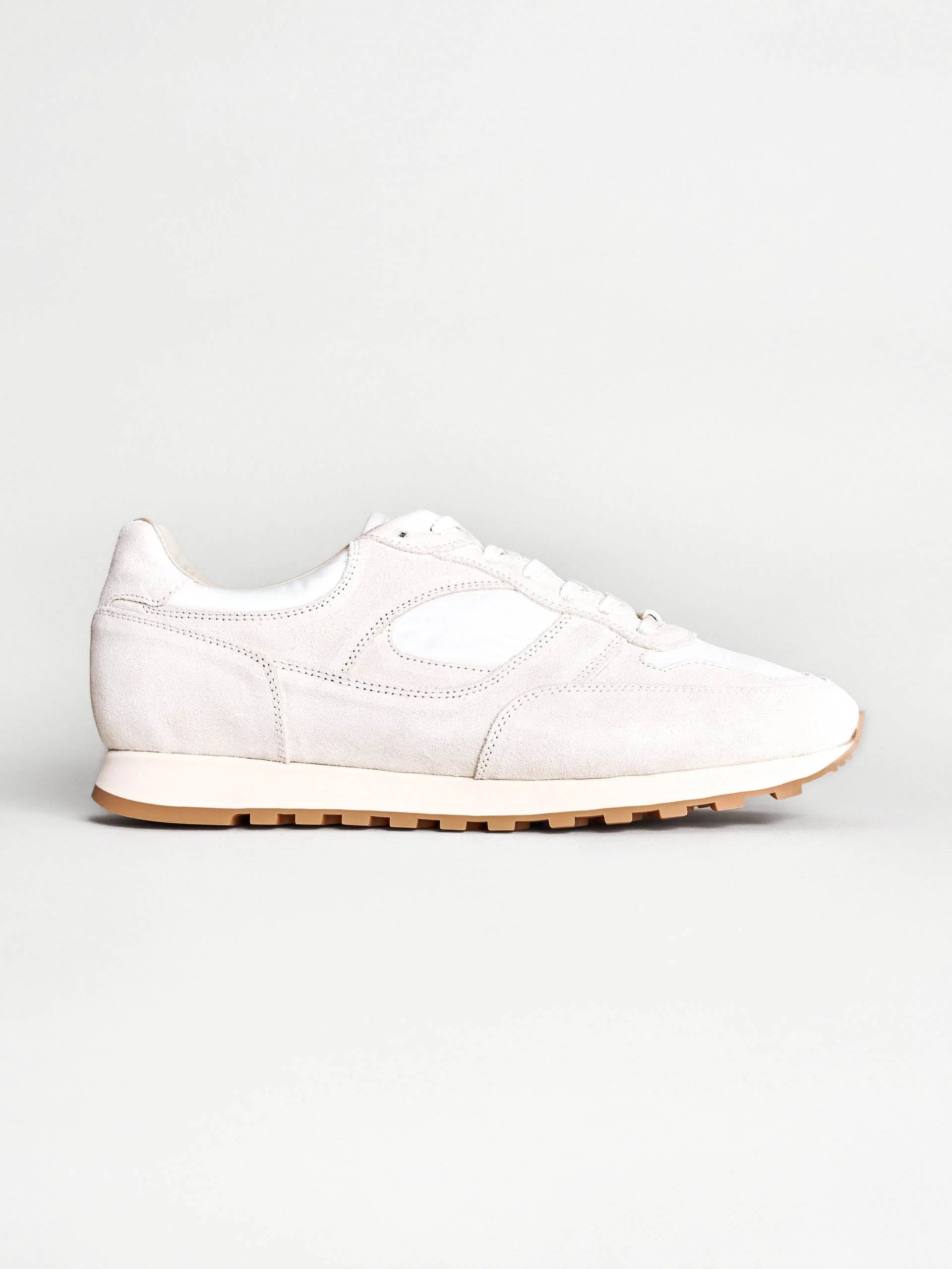 The Trainer - White