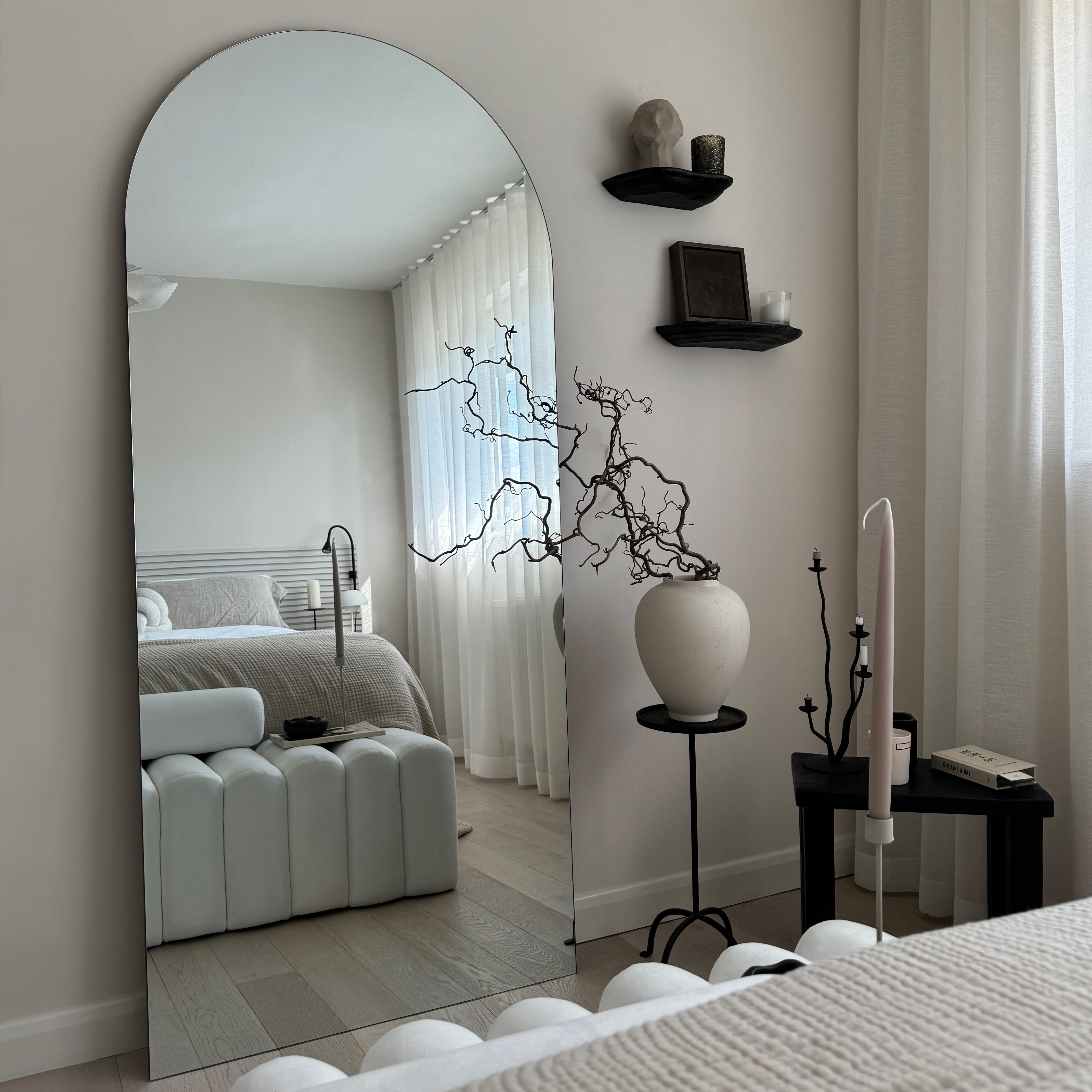 Edge Mirror – Large Full-Length Curved Frameless Mirror (179 cm x 80 cm)
