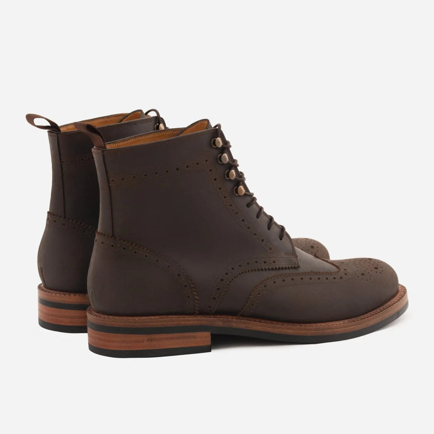 Nolan Men’s Pull-Up Brogue Boots