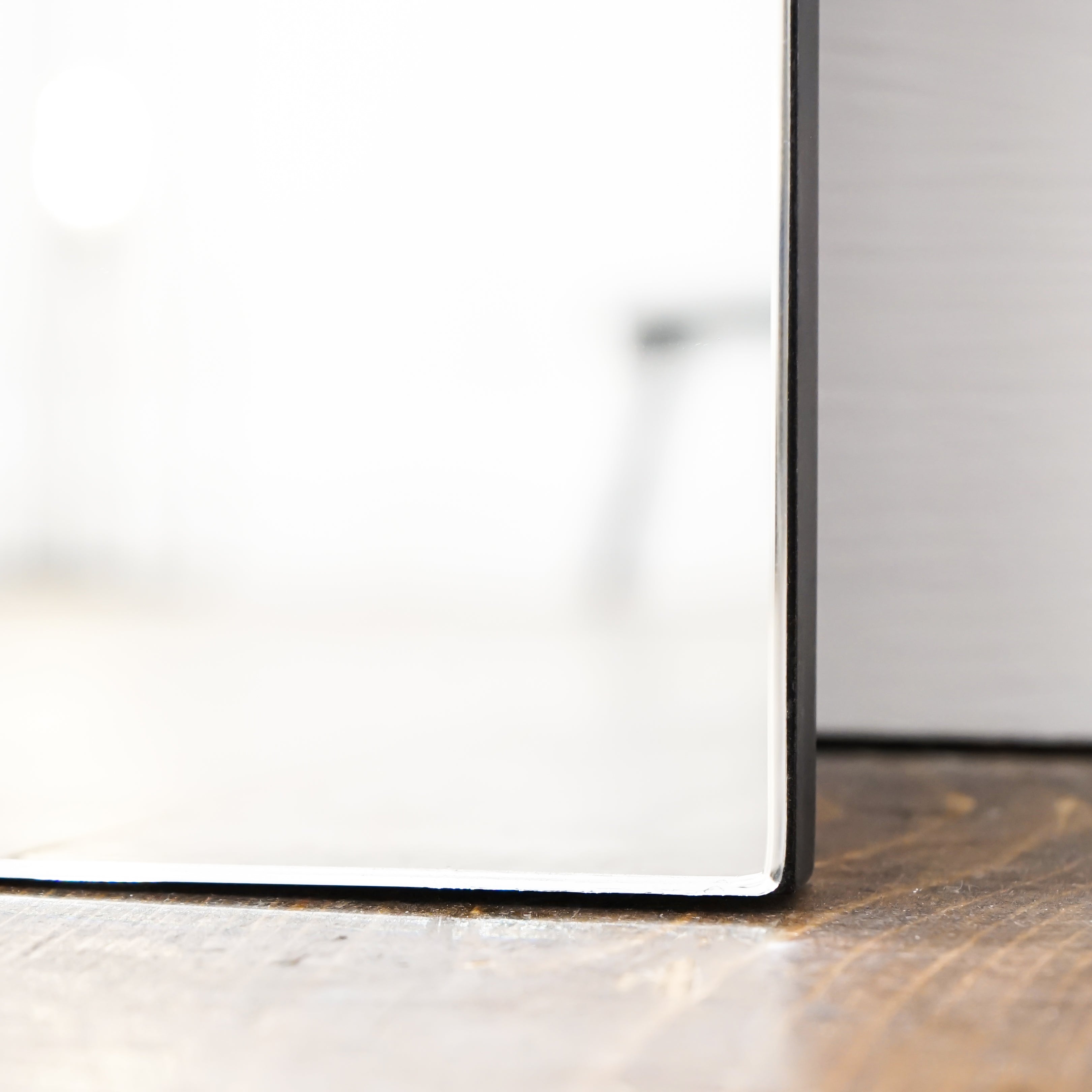 Edge Mirror – Large Full-Length Curved Frameless Mirror (179 cm x 80 cm)