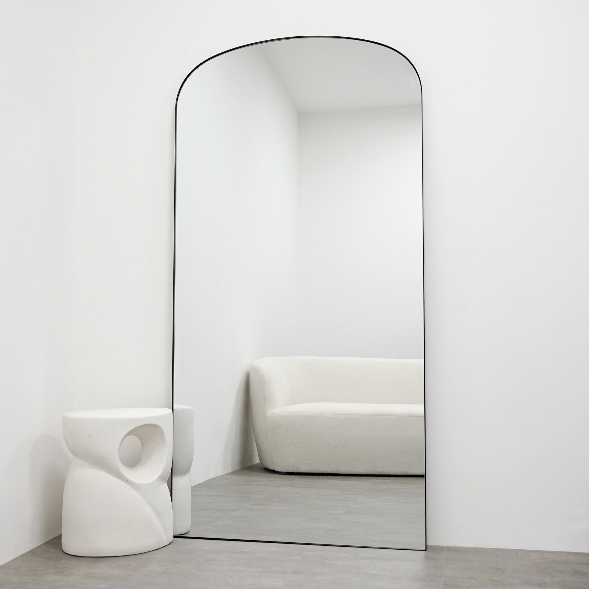Aria Mirror – Large black metal full-length mirror (180 cm x 90 cm)