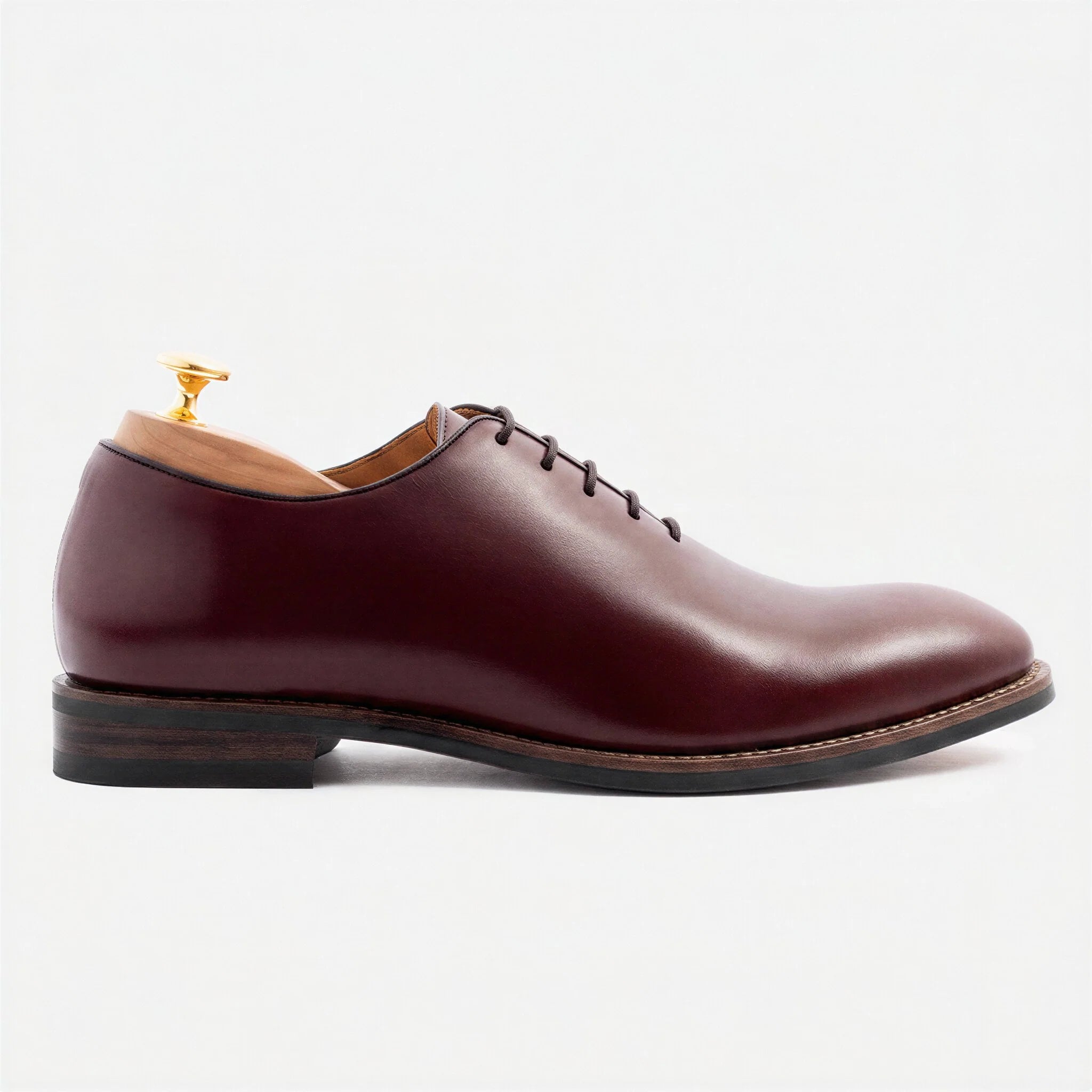 Men’s Valencia Premium Wholecut Shoes