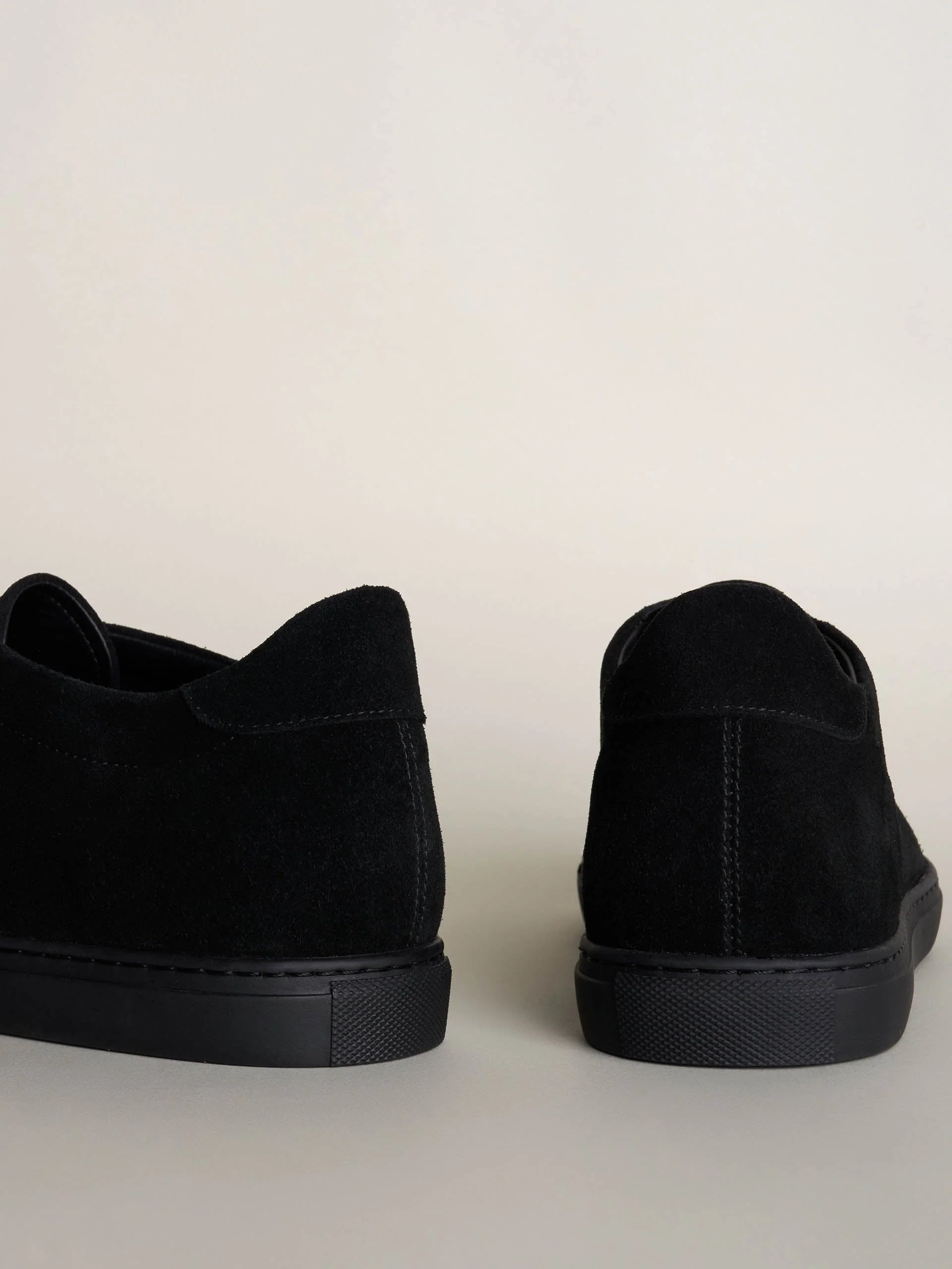 The Sneaker 02 - Black Suede